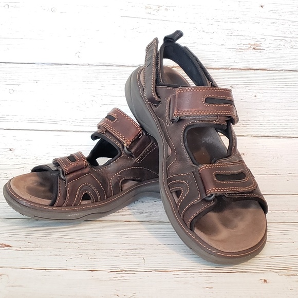 clarks hudson sandals
